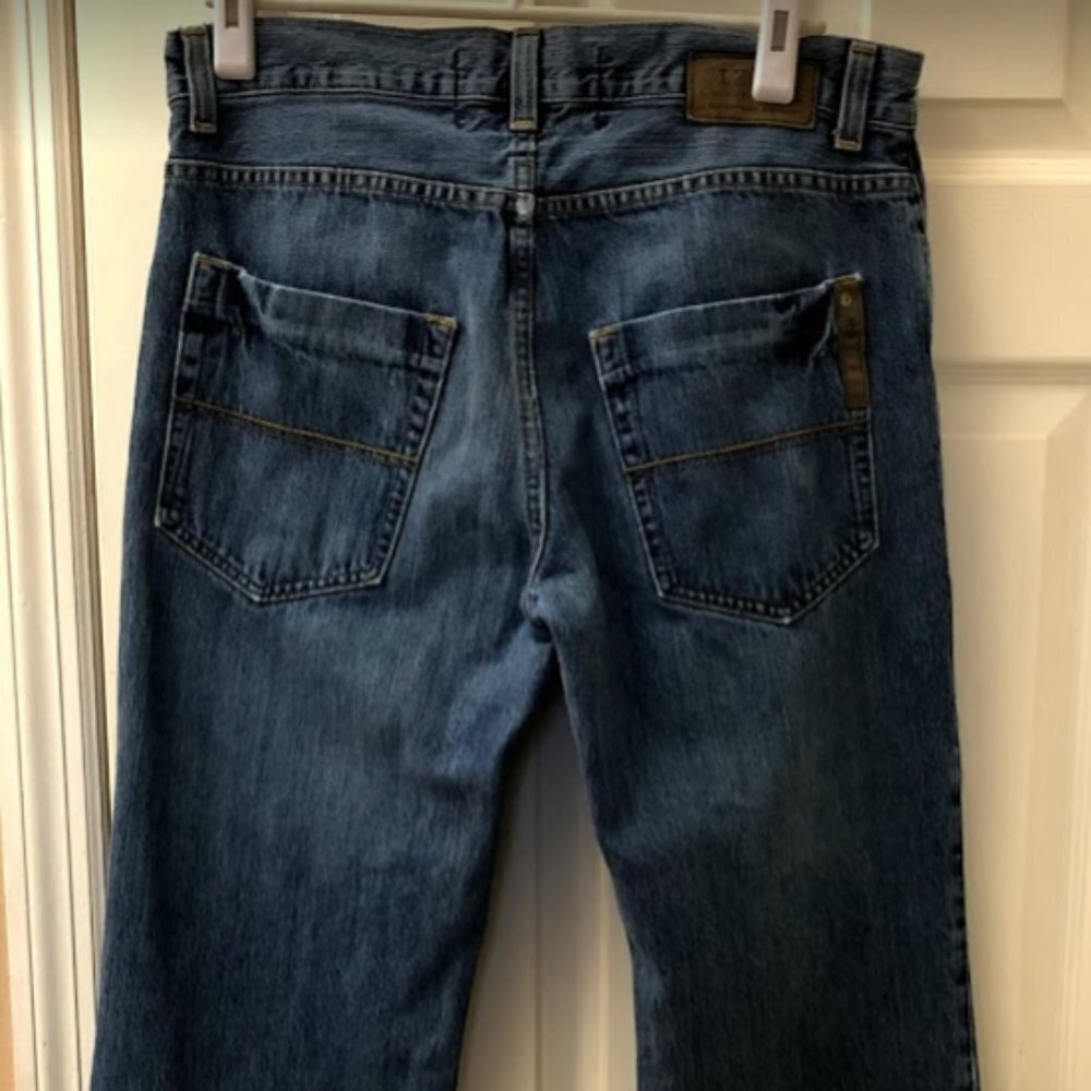 Izod Men's Denim Blue Jeans Relaxed Straight - Picture 11 of 11